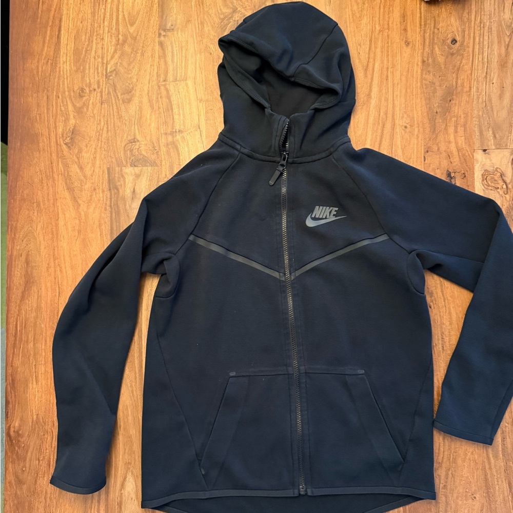 Nike Tech - youth XL